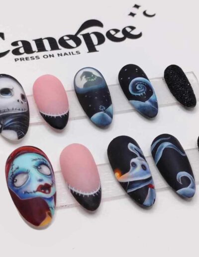 Nailart et stickers sur mesure